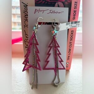 ✨ Sparkly Pink Rhinestone Christmas Tree Earrings 🎄